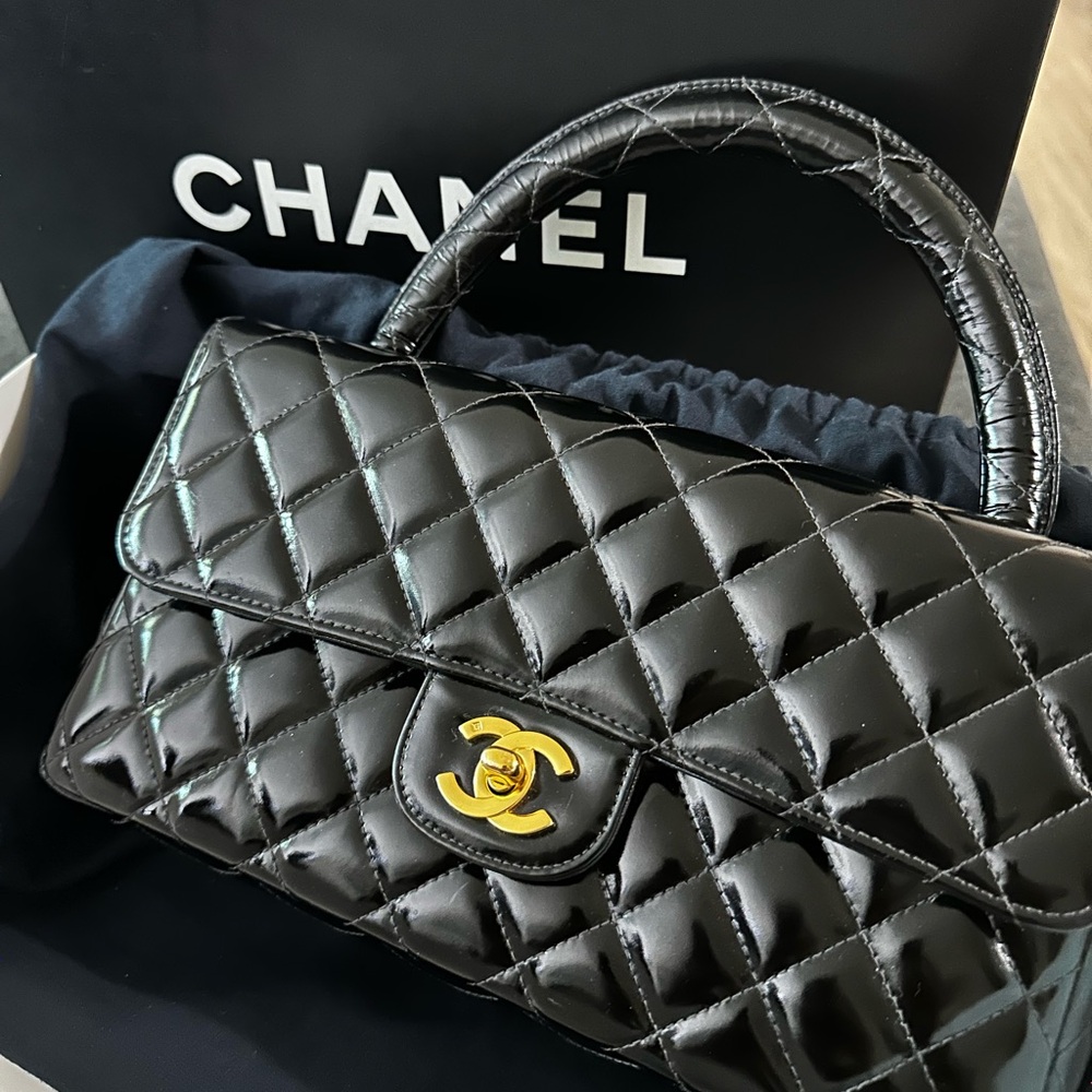Chanel Patent East West Kelly Top Handle Bag - Vintage